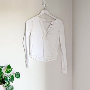 FREE PEOPLE Long Sleeve Henley Thermal Shirt Top Cream Small Semi Cropped